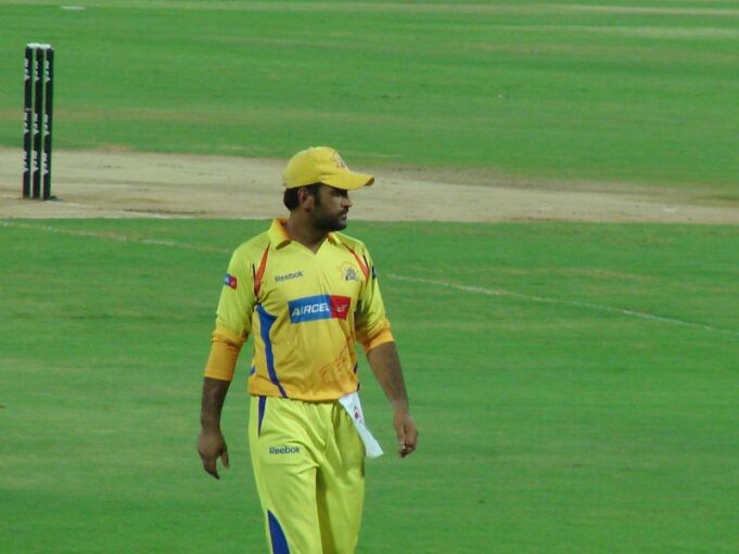 Dhoni injury is not a worry for CSK; CEO confirms