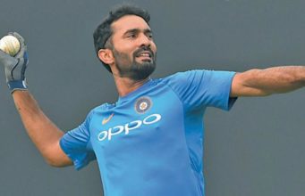 Dinesh Karthik said apology to BCCI cricket score live