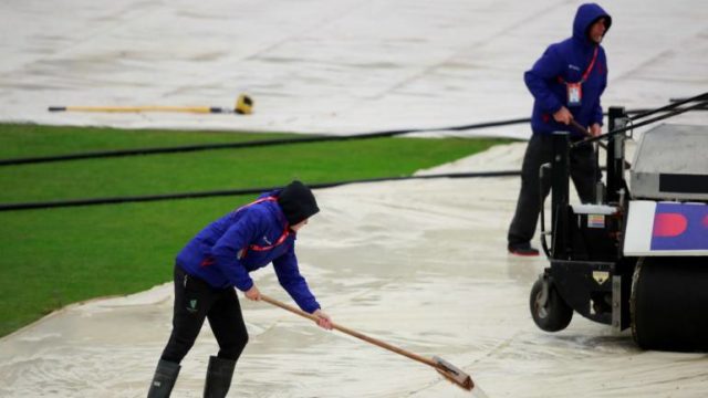 cricket commentary cricket commentary