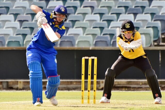 2022–23_WNCL_WA_v_ACT_22-09-25_Carter_(03) Beth Mooney to lead Gujarat Giants in inaugural WPL