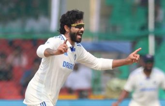 Jadeja puts India in the lead between Young, Mitchell half-centuries.